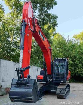 Экскаватор ACE230