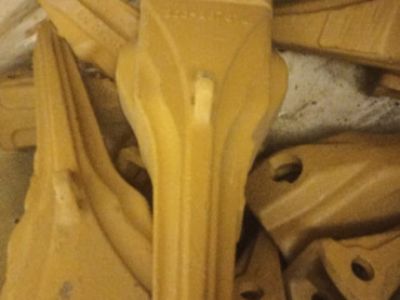 Коронка ковша (CА200) Caterpillar 390F